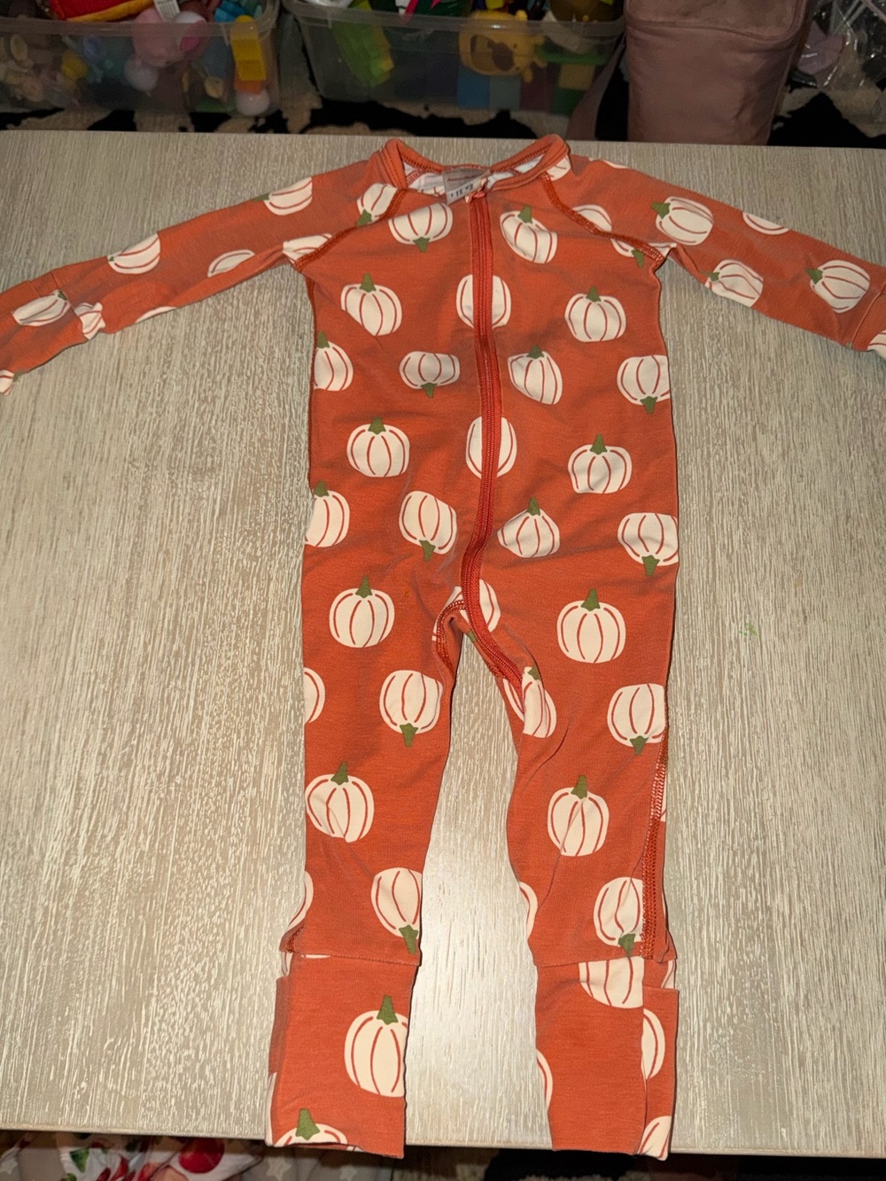 Hanna Andersson Pumpkin 2-way zipper sleeper play condition